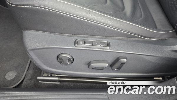 Volkswagen Jetta 2023, фото 24