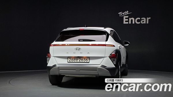 Hyundai Kona 2023, фото 4