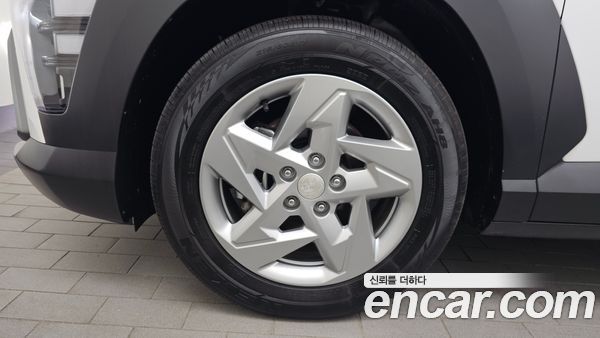 Hyundai Kona 2023, фото 5