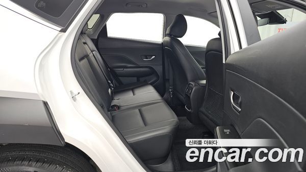Hyundai Kona 2023, фото 18