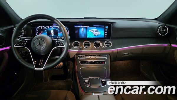 Mercedes-Benz E-Class 2023, фото 7