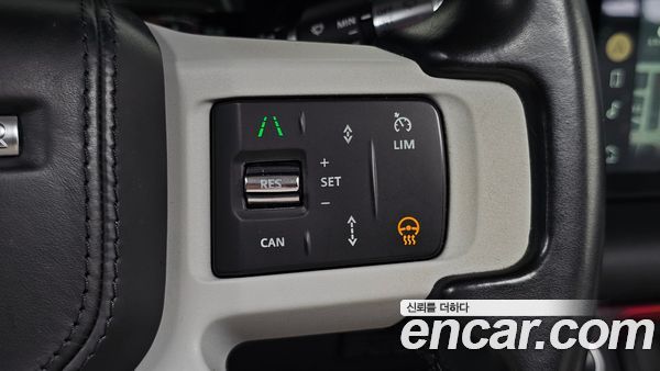 Land Rover Defender 2022, фото 19