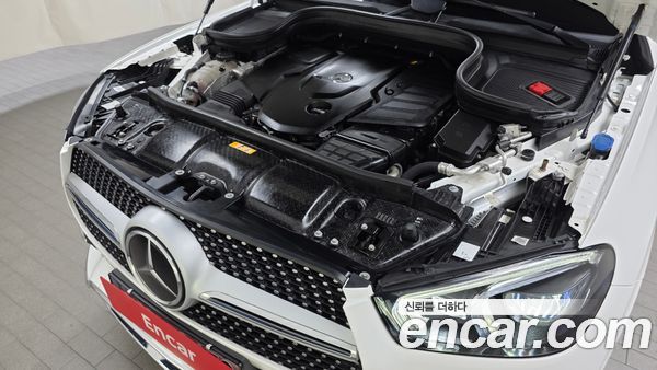 Mercedes-Benz GLE 2021, фото 6