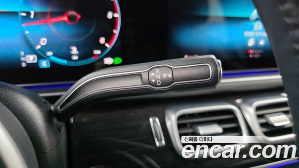 Mercedes-Benz GLE 2021, фото 12