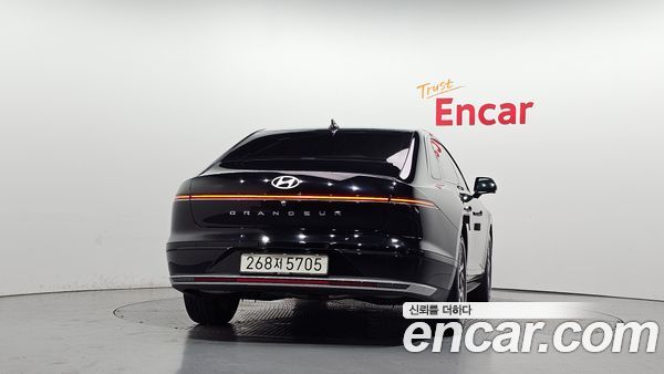 Hyundai Grandeur 2023, фото 4