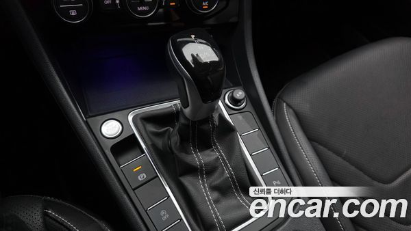 Volkswagen Jetta 2023, фото 12