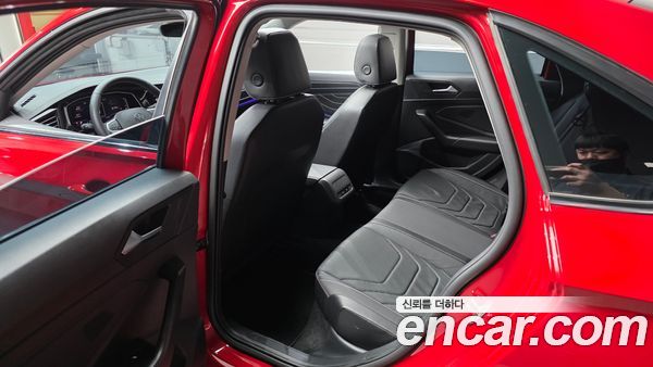 Volkswagen Jetta 2023, фото 26