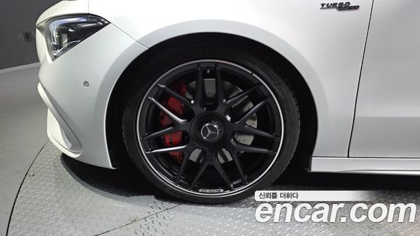 Mercedes-Benz CLA 2023, фото 5