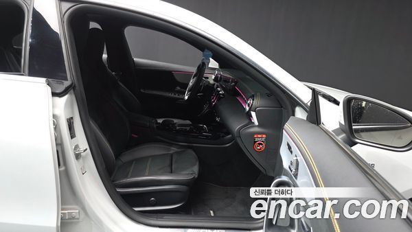 Mercedes-Benz CLA 2023, фото 17