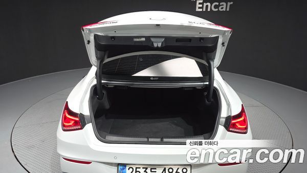 Mercedes-Benz CLA 2023, фото 26