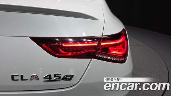 Mercedes-Benz CLA 2023, фото 9