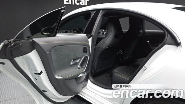 Mercedes-Benz CLA 2023, фото 16