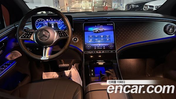 Mercedes-Benz EQE 2024, фото 7