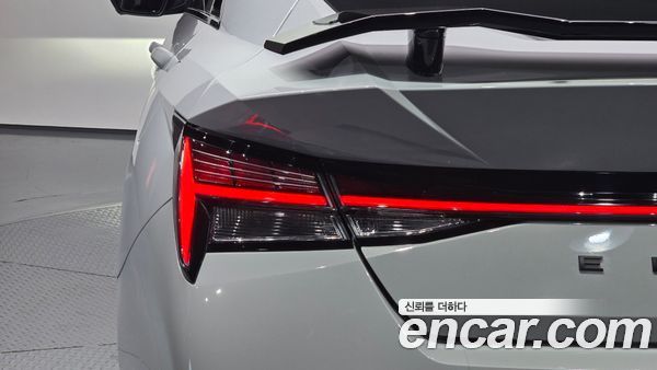 Hyundai Elantra 2025, фото 9