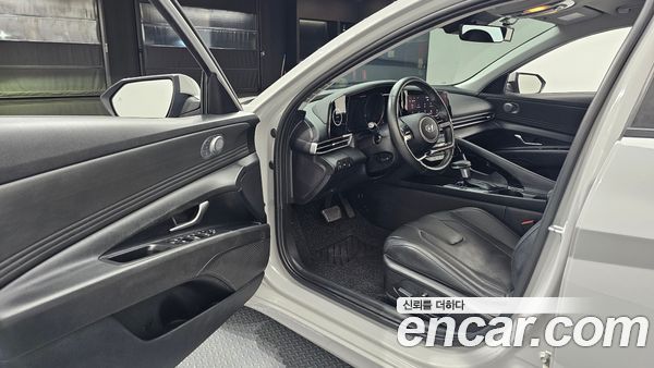 Hyundai Elantra 2021, фото 12
