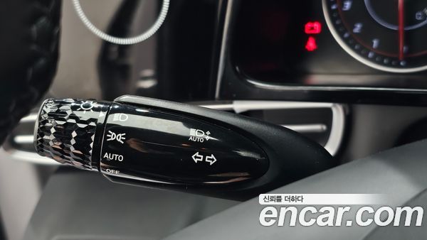 Hyundai Elantra 2021, фото 24