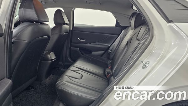 Hyundai Elantra 2021, фото 15