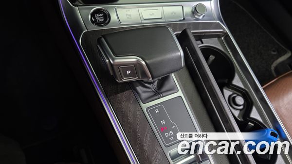 Audi A6 2023, фото 12