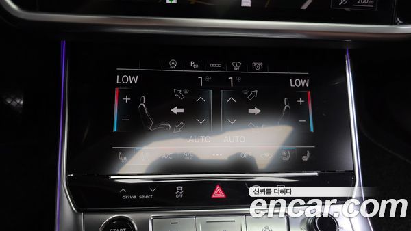 Audi A6 2023, фото 34