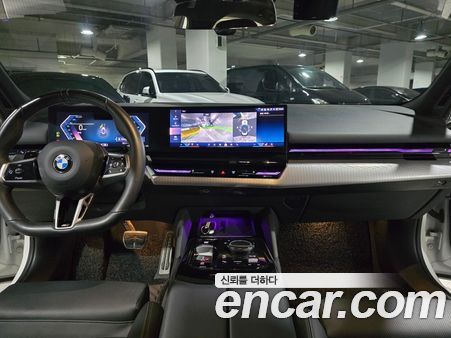 BMW 5 Series 2024, фото 7