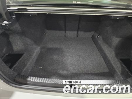 BMW 5 Series 2024, фото 15