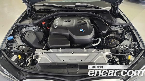 BMW 3 Series 2025, фото 6