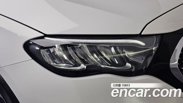 Mercedes-Benz E-Class 2026, фото 8