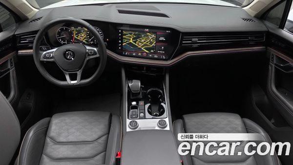 Volkswagen Touareg 2020, фото 7
