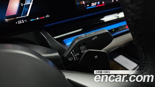 BMW 5 Series 2024, фото 28