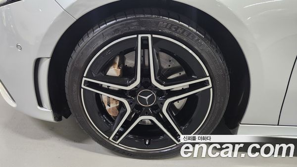 Mercedes-Benz A-Class 2021, фото 5
