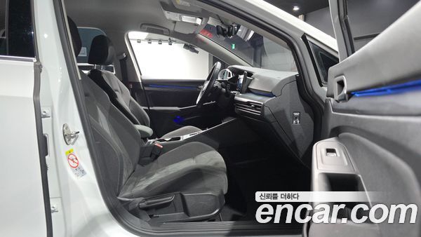 Volkswagen Golf 2022, фото 16