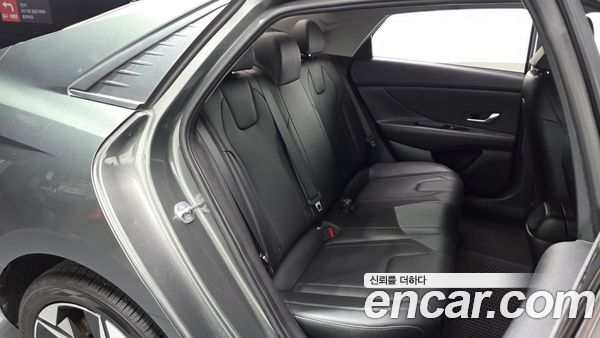 Hyundai Elantra 2021, фото 12