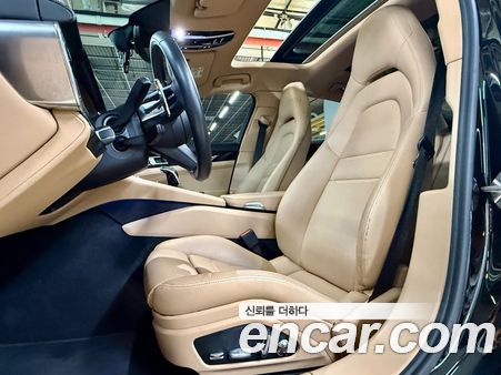 Porsche Panamera 2021, фото 6