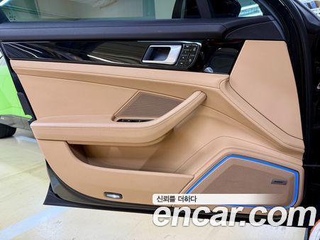Porsche Panamera 2021, фото 14