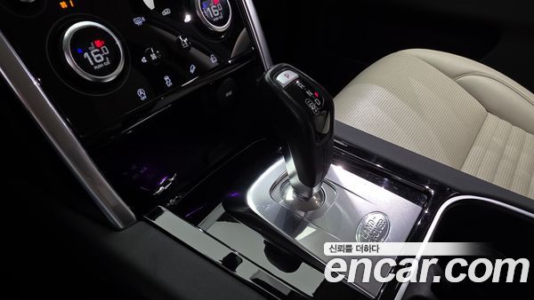 Land Rover Discovery Sport 2020, фото 9