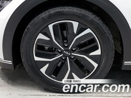 Kia EV6 2022, фото 20
