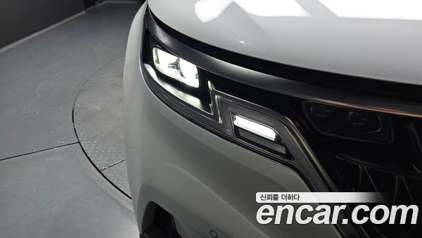 Kia Carnival 2023, фото 8