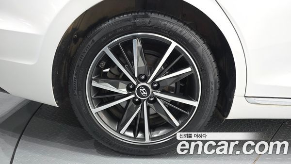 Hyundai Grandeur 2020, фото 5