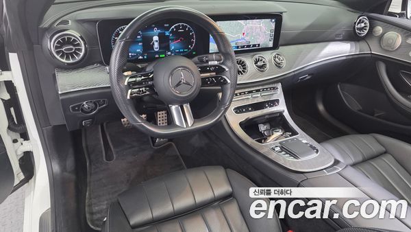 Mercedes-Benz E-Class 2021, фото 10