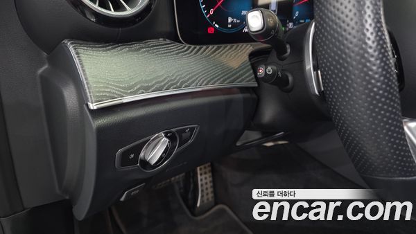 Mercedes-Benz E-Class 2021, фото 26