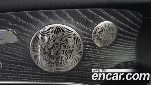 Mercedes-Benz E-Class 2021, фото 29