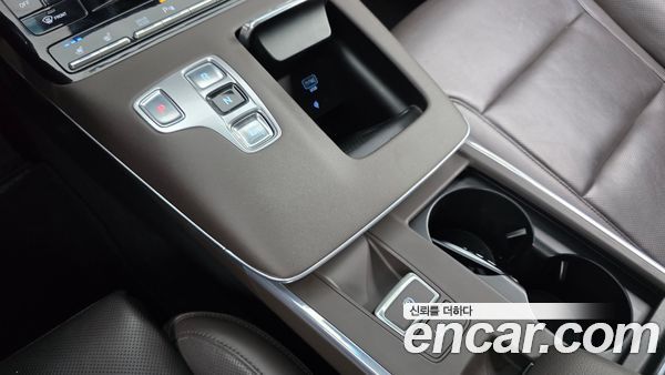Hyundai Grandeur 2022, фото 9