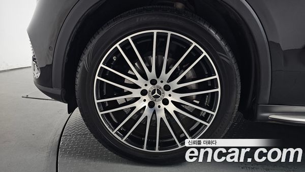 Mercedes-Benz GLC 2023, фото 4