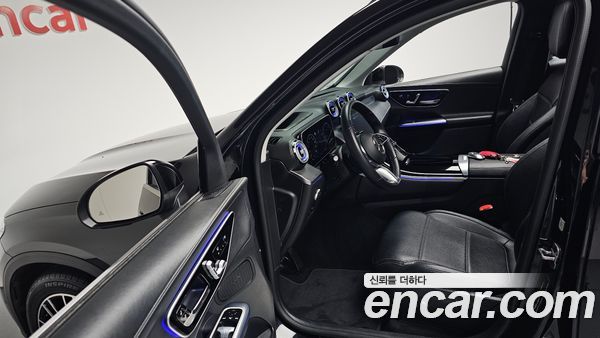 Mercedes-Benz GLC 2023, фото 12