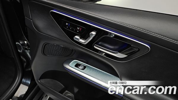 Mercedes-Benz GLC 2023, фото 34