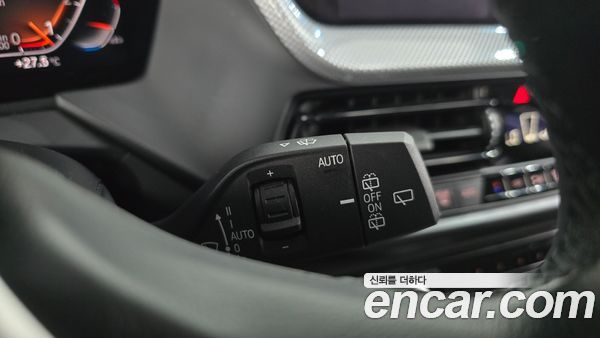 BMW 1 Series 2022, фото 26