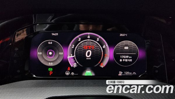 Volkswagen Golf 2025, фото 10