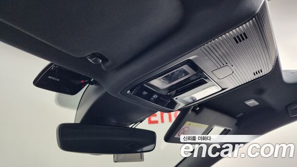 Volkswagen Golf 2025, фото 28