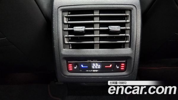 Volkswagen Golf 2025, фото 33