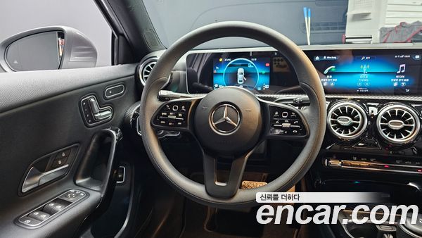 Mercedes-Benz A-Class 2020, фото 19